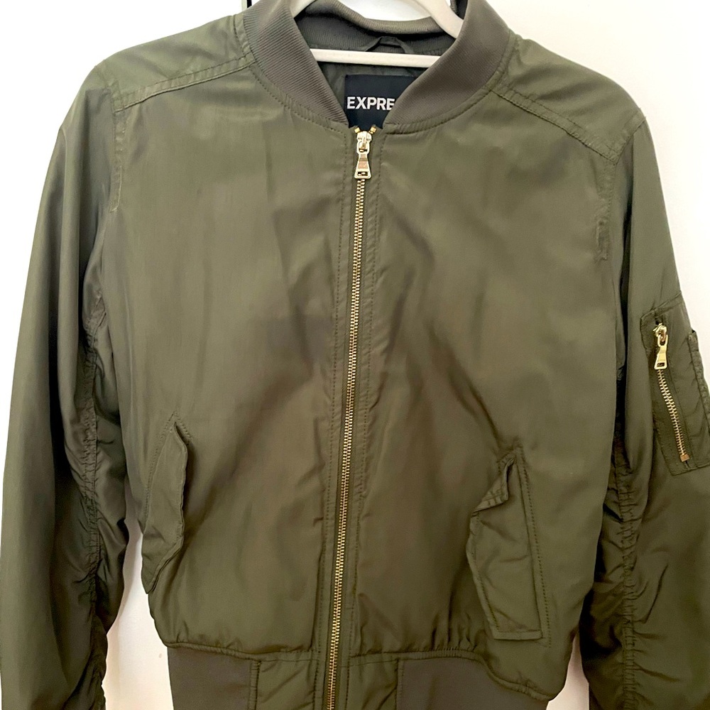 Express Woman’s Olive Bomber Jacket Size Small